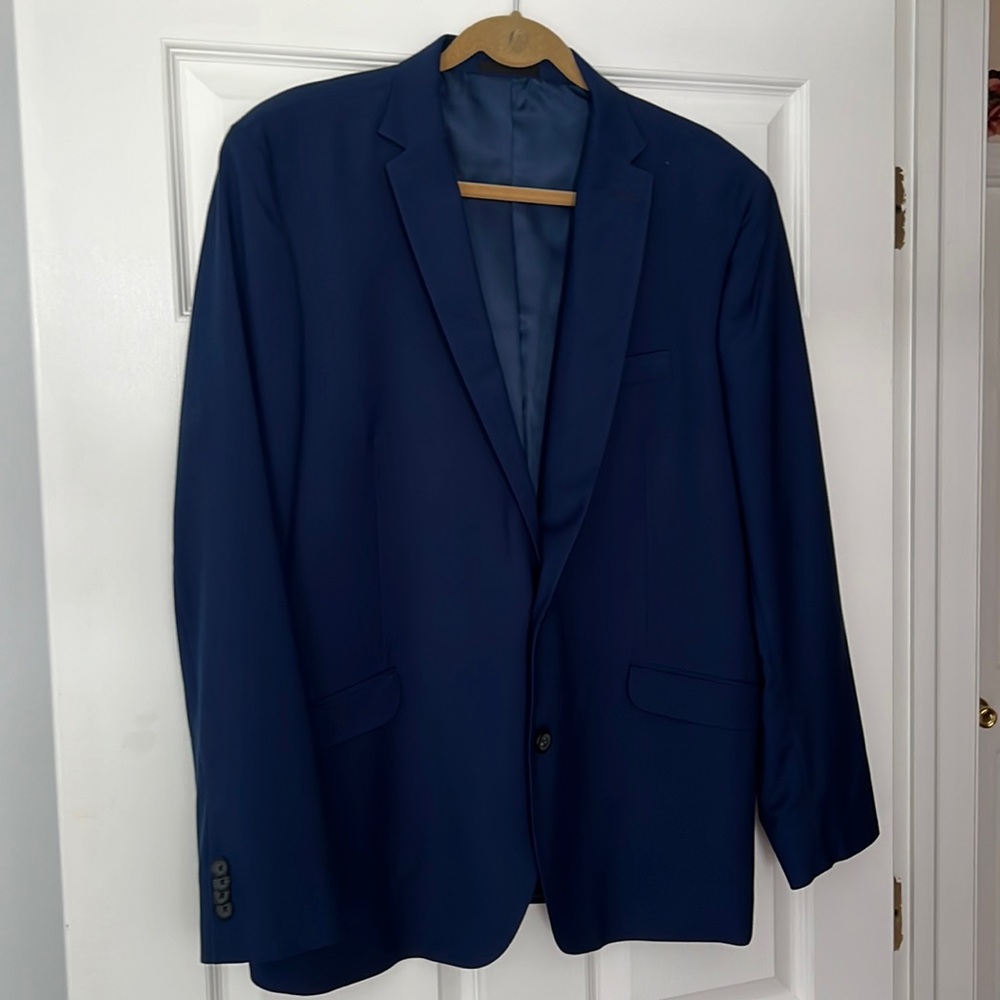 Kenneth Cole Suit!!